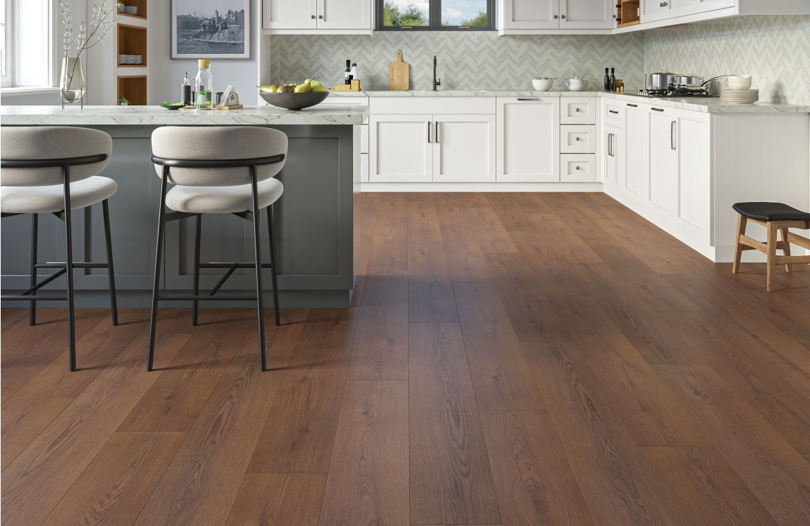 Luxe 12mm Thornwood Oak Laminate