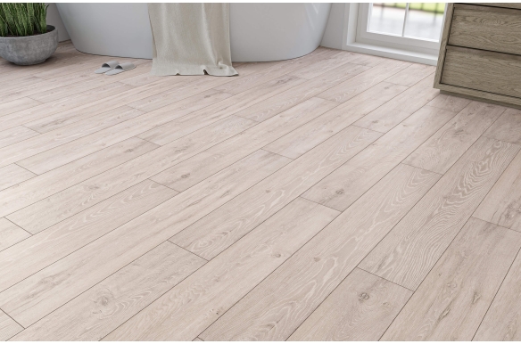 Vista 8mm Maine Oak Laminate