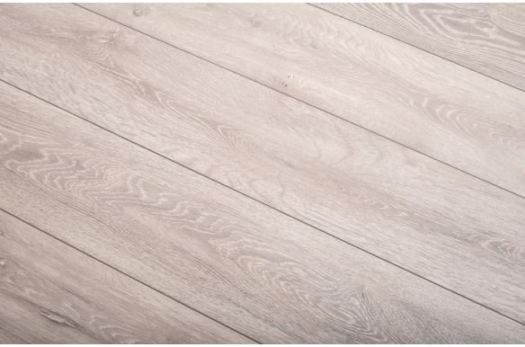 Vista 8mm Maine Oak Laminate
