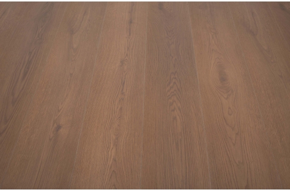 Luxe 12mm Thornwood Oak Laminate