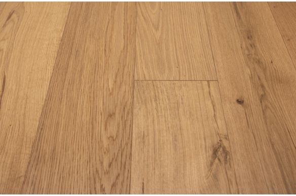 Studley Desert Engineered Oak
