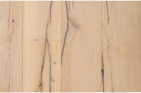 Bibury Oatmeal Distressed Engineered Oak