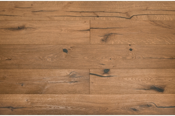Bibury Chalet Distressed Engineered Oak