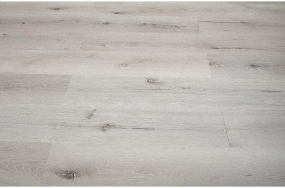 Deluxe Ashen Oak Click Vinyl