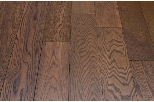 Studley Earth Engineered Oak