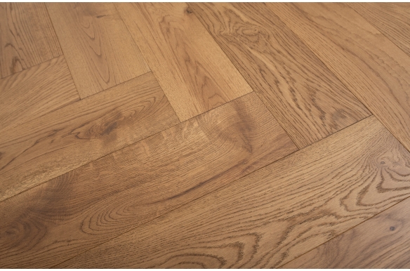 Painswick Burnt Engineered Oak Click