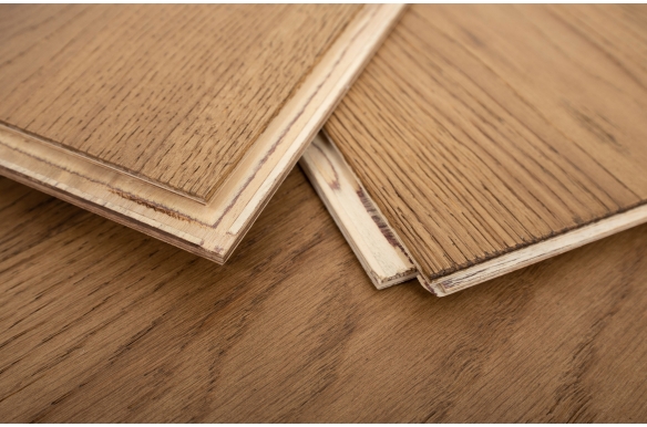 Painswick Burnt Engineered Oak Click