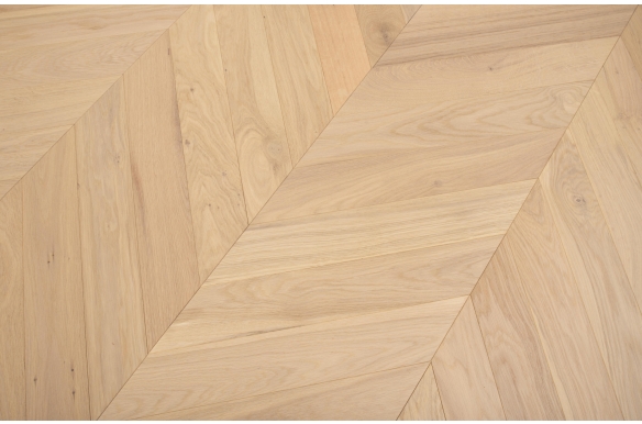 Chamonix Chantilly Engineered Oak
