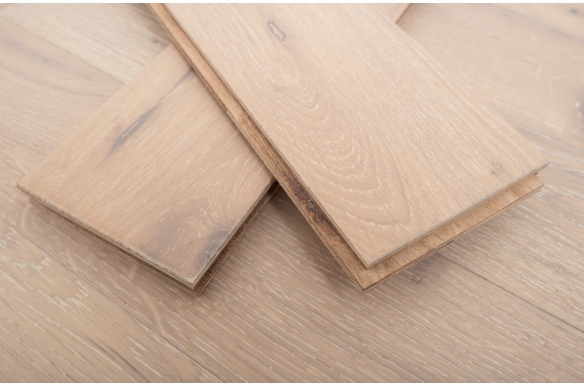 Painswick Bliss Engineered Oak