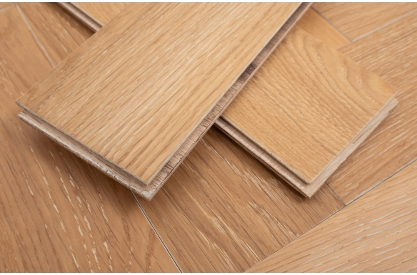Painswick Horizon Engineered Oak
