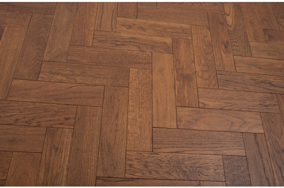Painswick Russet Engineered Oak
