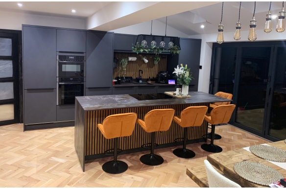 Painswick Pendant Engineered Oak