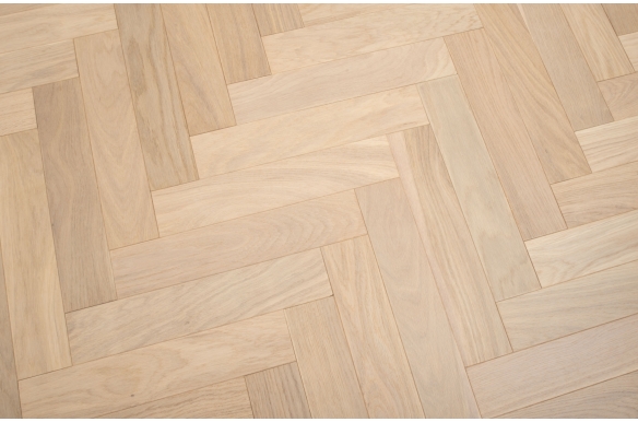 Painswick Riviera Engineered Oak