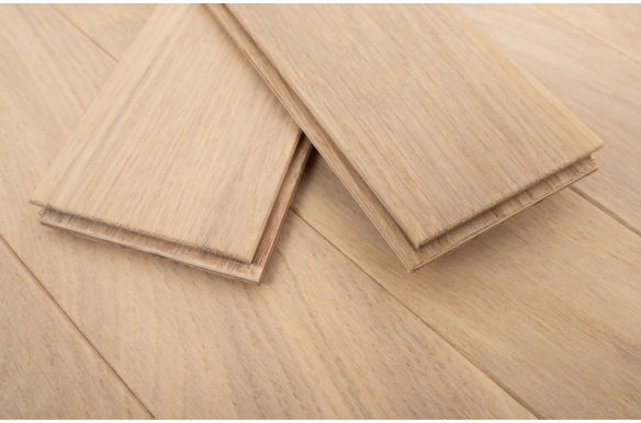 Painswick Riviera Engineered Oak