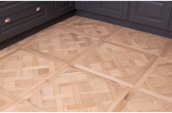 La Roche Parlour Engineered Oak