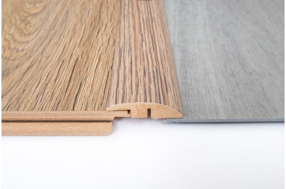 Rustic Oak Laminate Ramp Profile 