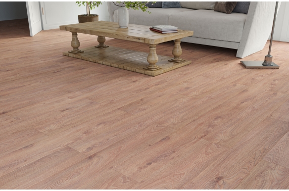 Luxe 12mm Chestnut Oak Laminate