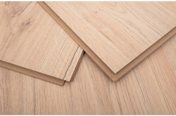Vista 8mm Augusta Oak Laminate