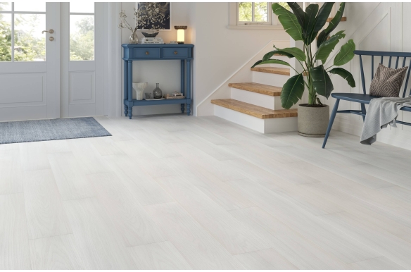 Vista 8mm Antique Pearl Oak Laminate
