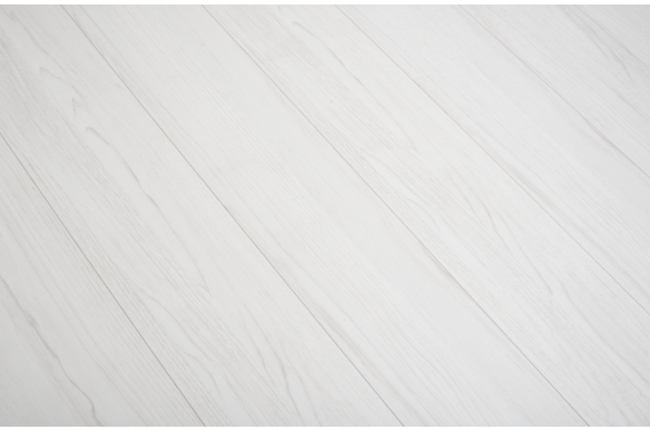 Vista 8mm Akoya Oak Laminate