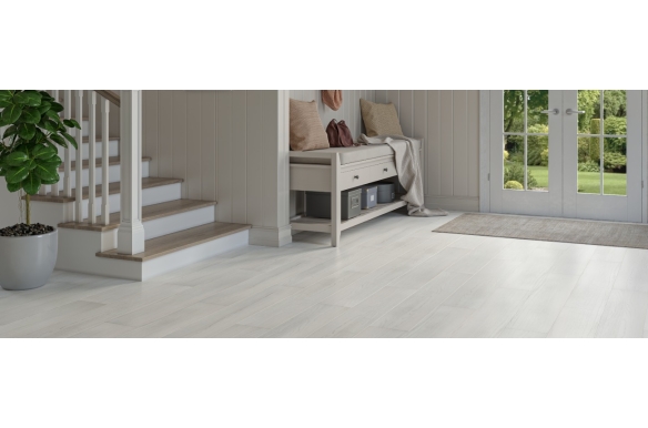 Vista 8mm Akoya Oak Laminate