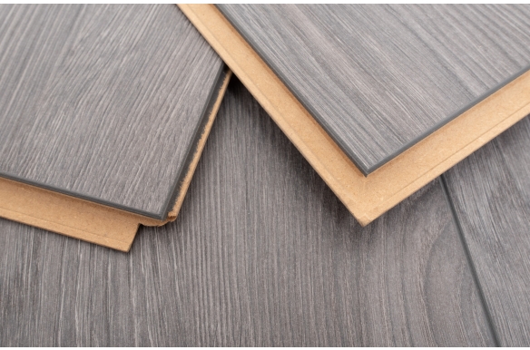 Luxe 12mm Owlet Oak Laminate