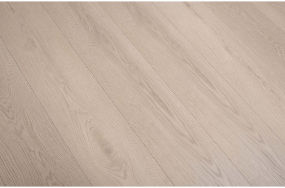 Luxe 12mm Livorno Oak Laminate