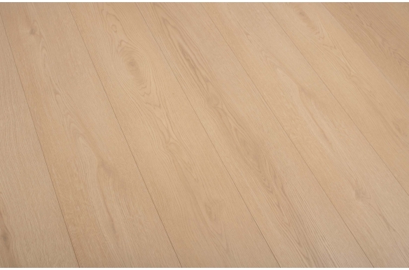 Luxe 12mm Goldleaf Oak Laminate