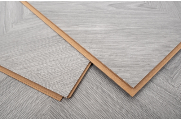 Manor 8mm Newham Oak Chevron Laminate