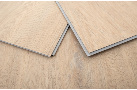 Deluxe Sandmere Oak Click Vinyl