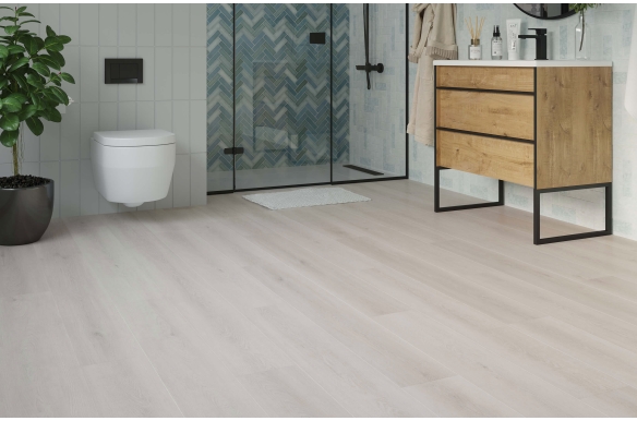 Deluxe Windswept Oak Click Vinyl