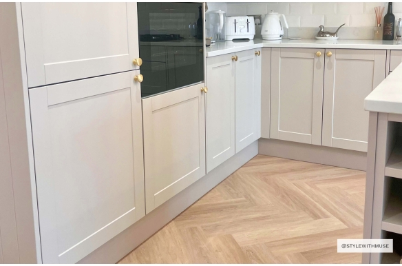 Classic Brushed Suede Herringbone Click Vinyl