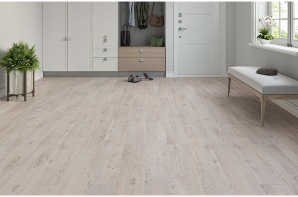 Vista 8mm Amaretti Oak Laminate