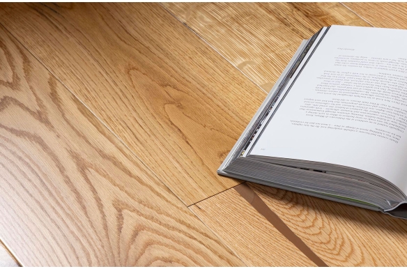 Studley Spring Engineered Oak