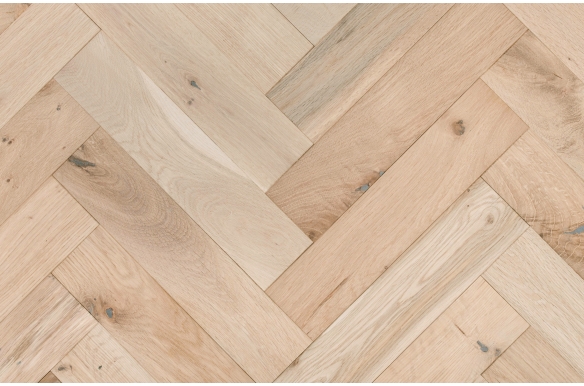 Painswick Mist Engineered Oak