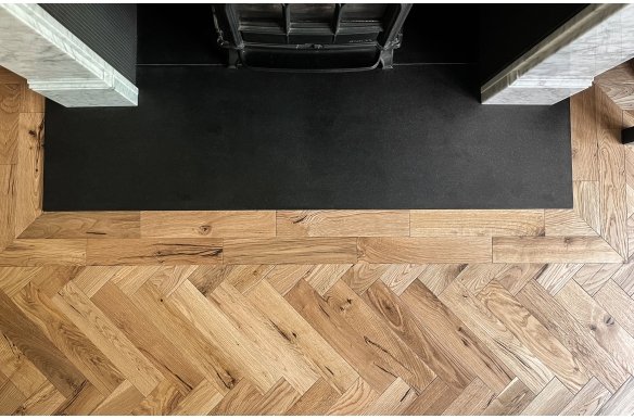 Thorpe Spring Solid Oak Herringbone