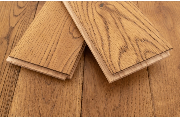 Thorpe Roasted Grand Solid Oak Herringbone
