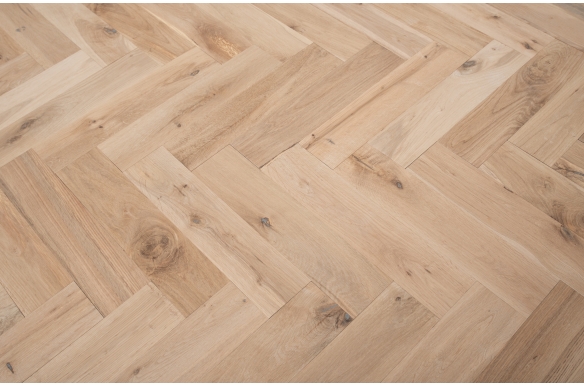 Thorpe Canvas Solid Oak Herringbone