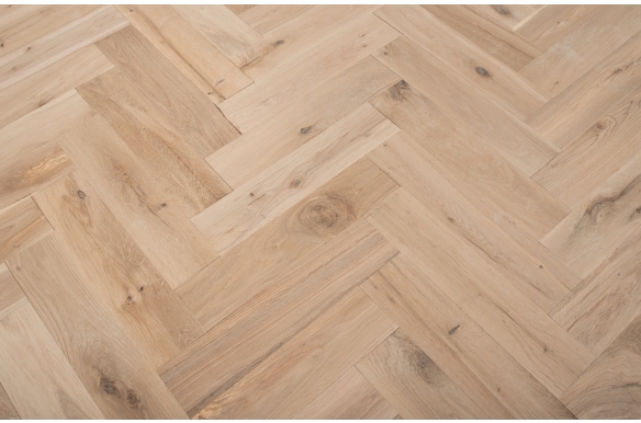 Thorpe Canvas Solid Oak Herringbone