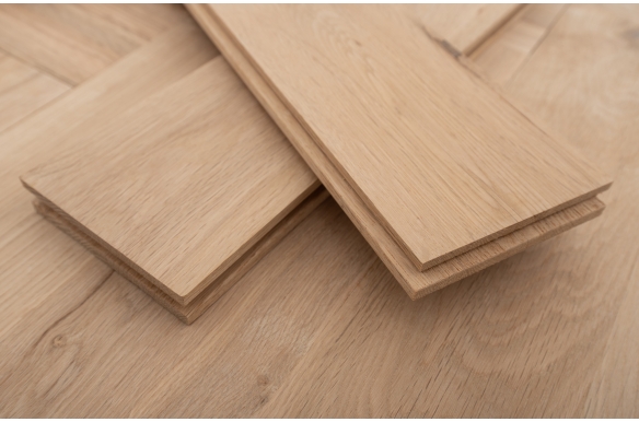 Thorpe Canvas Solid Oak Herringbone