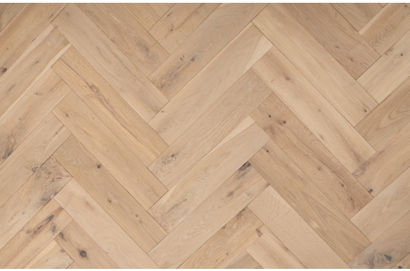 Thorpe Pasture Grand Solid Oak Herringbone