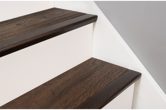 Chocolate Solid Oak Stair Nosing - SW6