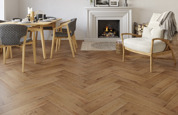 Painswick Burnt Engineered Oak Click