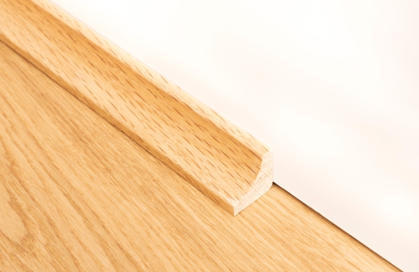 Lacquered Oak Scotia Beading - SW2